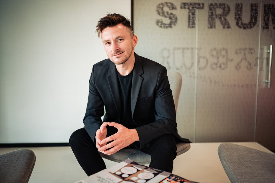 Article card header image