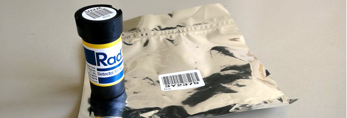 Dosimeter zur Bestimmung der Radonkonzentration (Foto: Landesagentur für Umwelt und Klimaschutz)