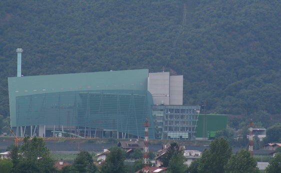 [Externer Link] Müllverwertungsanlage - Report Emissionen