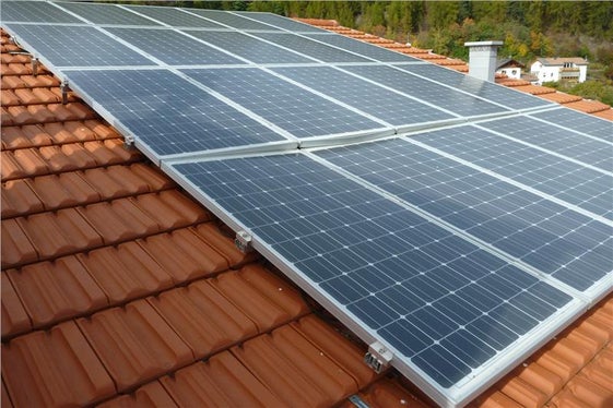 Fotovoltaikpaneele (Foto: Landesagentur für Umwelt und Klimaschutz, W. Haberer)