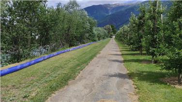 Il bypass è stato un intervento molto complesso, sia dal punto di vista tecnico che organizzativo ed ha richiesto un impegno notevole da parte di tecnici e ditte specializzate (Foto: Agenzia provinciale per l’ambiente e la tutela del clima).