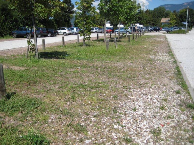 Versickerung durch eine wasserdurchlässig
befestigte Fläche