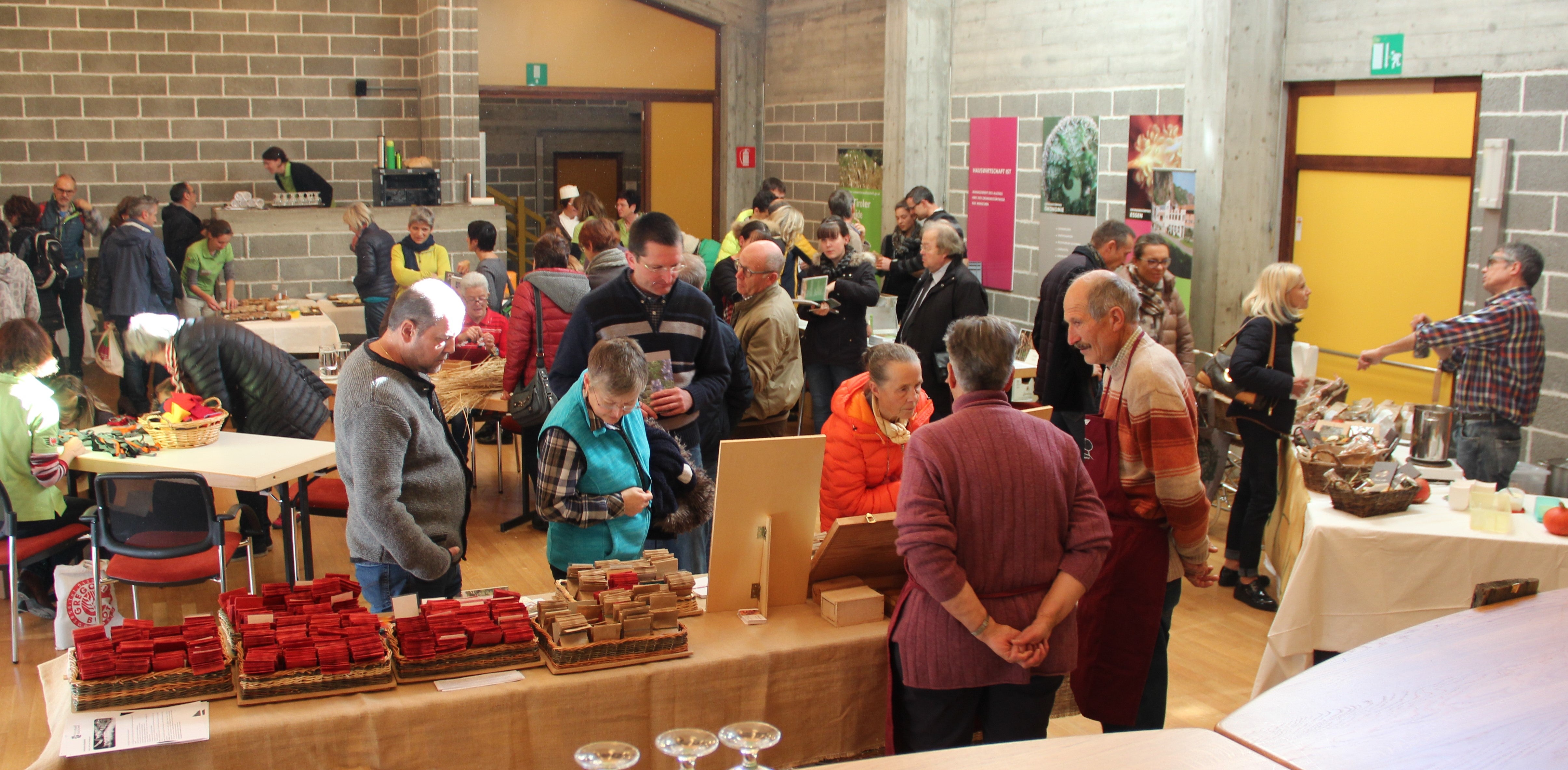 Ausstellungen und Tagungen