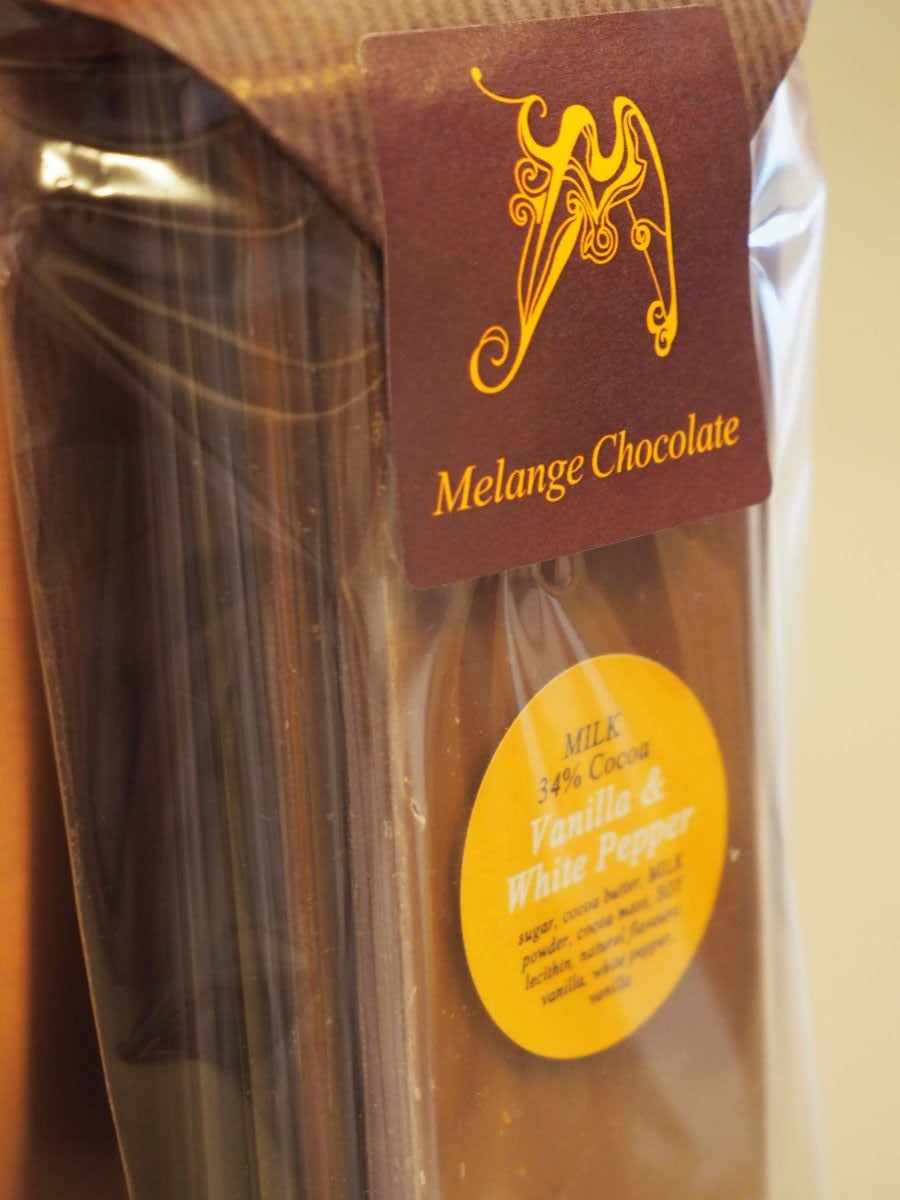 Vanilla and white pepper chocolate 