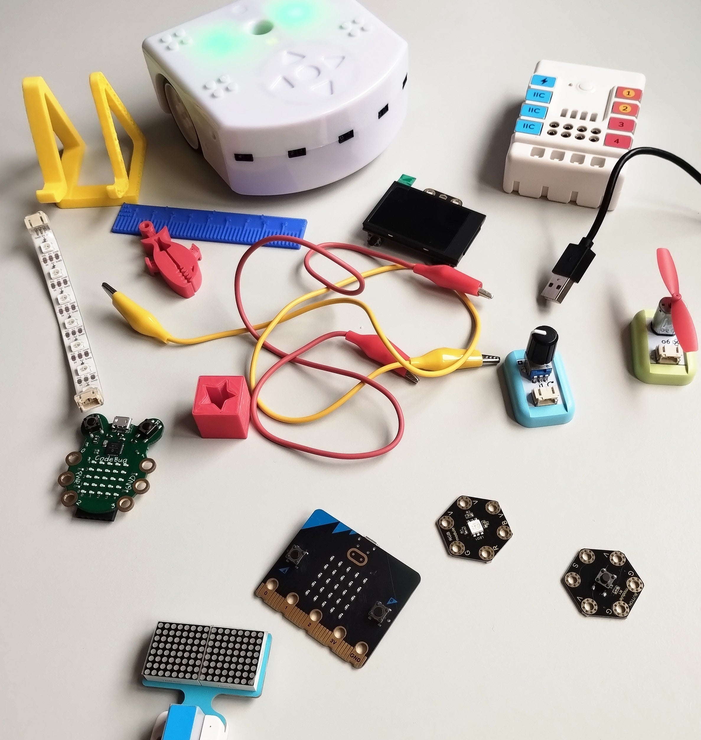 Strumenti per la robotica educativa, il physical computing e la fabbricazione digitale