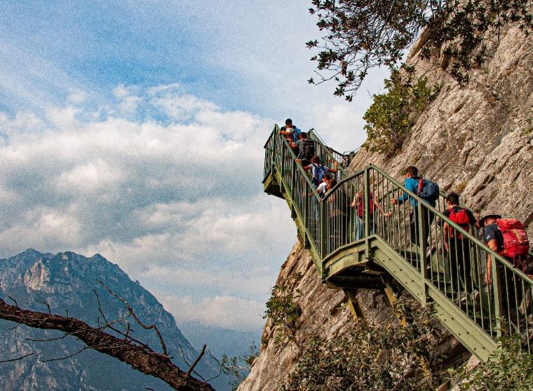 Campus scientifico di Ecologia Lacustre e Cambiamenti Climatici