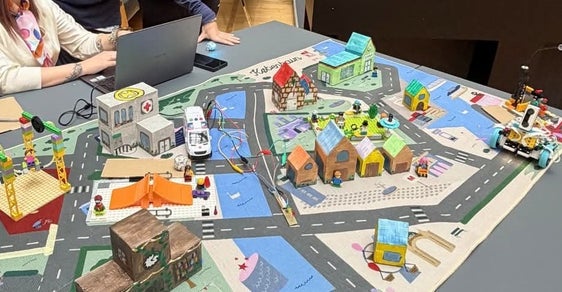 L’Istituto Comprensivo di Laives è stato selezionato nell’ambito di un bando nazionale PNRR come snodo formativo territoriale dedicato all’Intelligenza Artificiale, confermandosi come punto di riferimento per la scuola italiana dell’Alto Adige per l’innovazione didattica e digitale. (Foto: IC Laives)