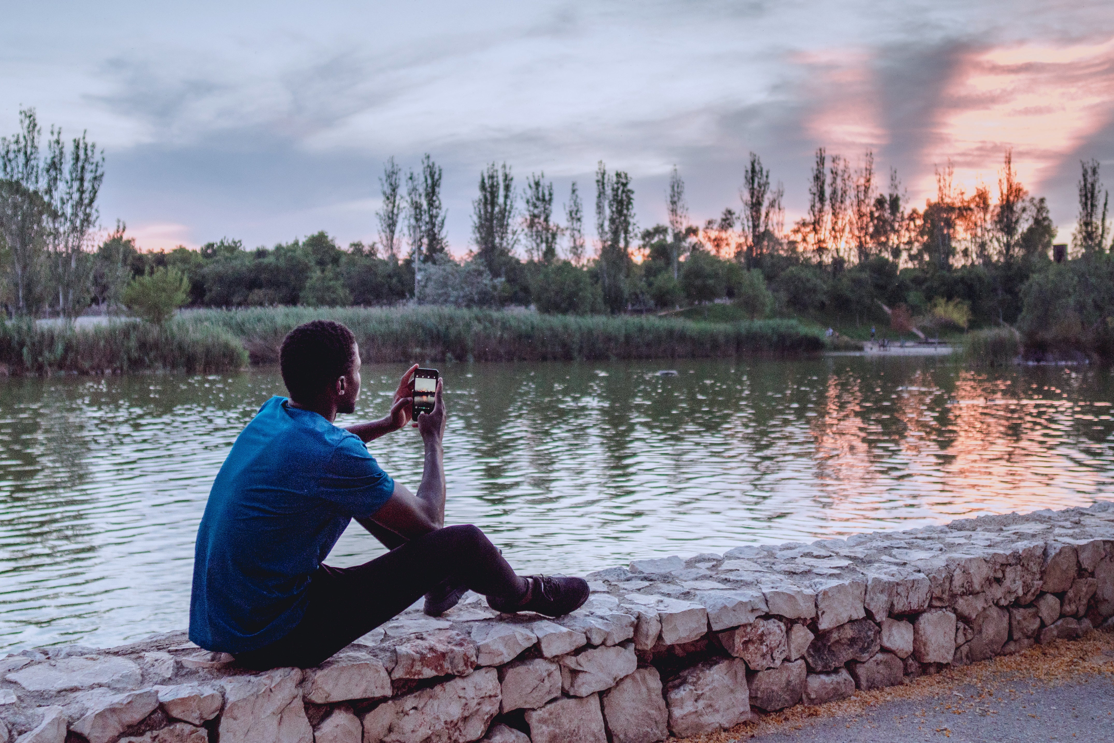 Article card header image