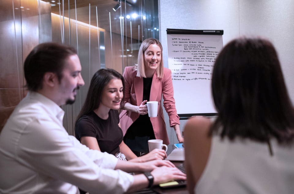 RED dentsu X arrangerer frokostseminar