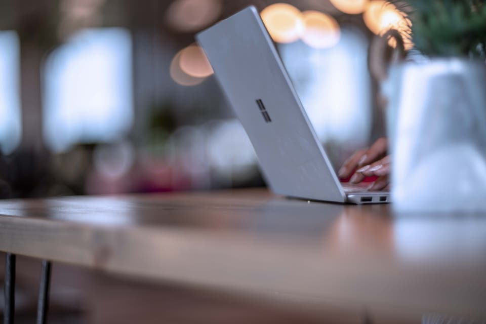 Article card header image