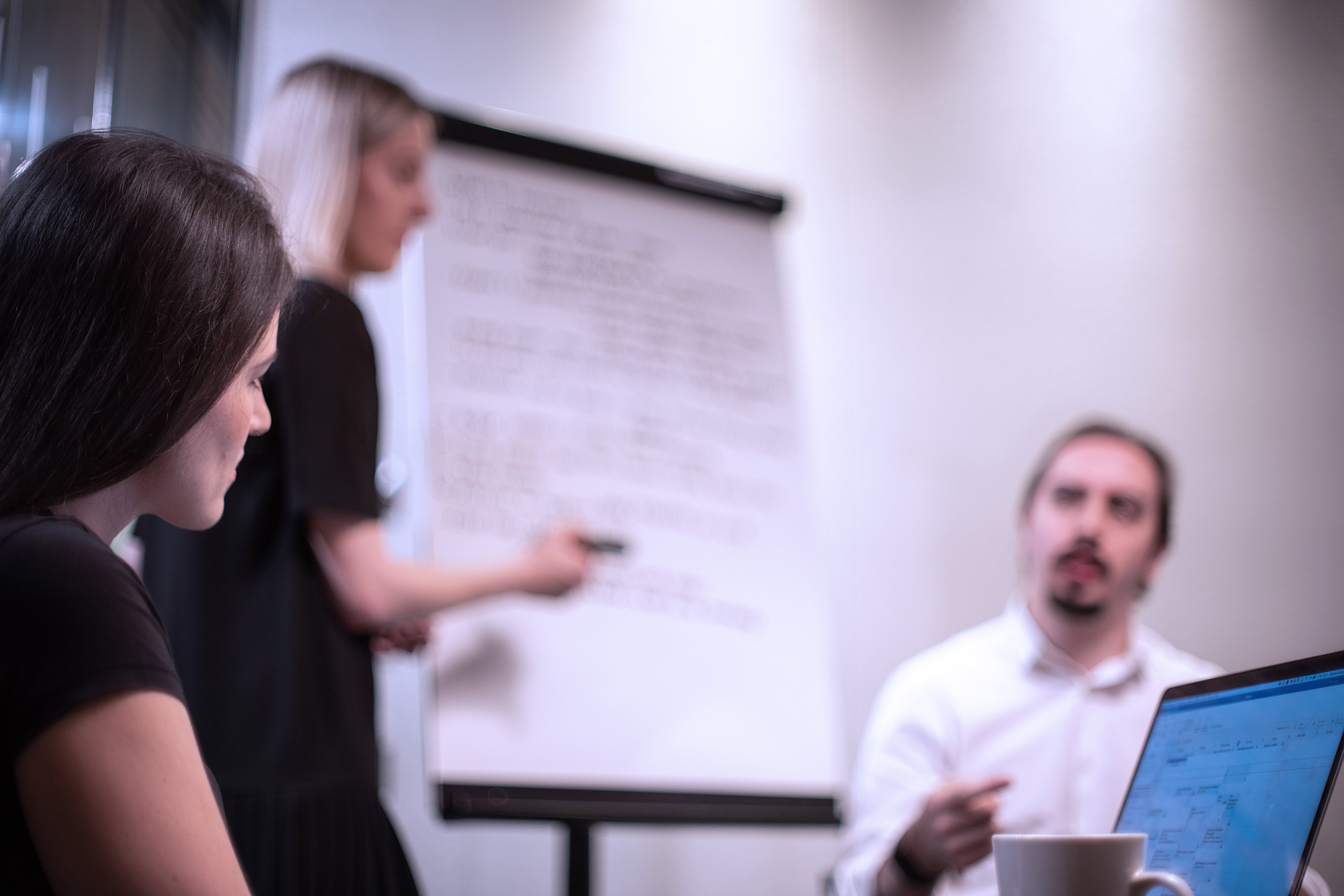 Article card header image