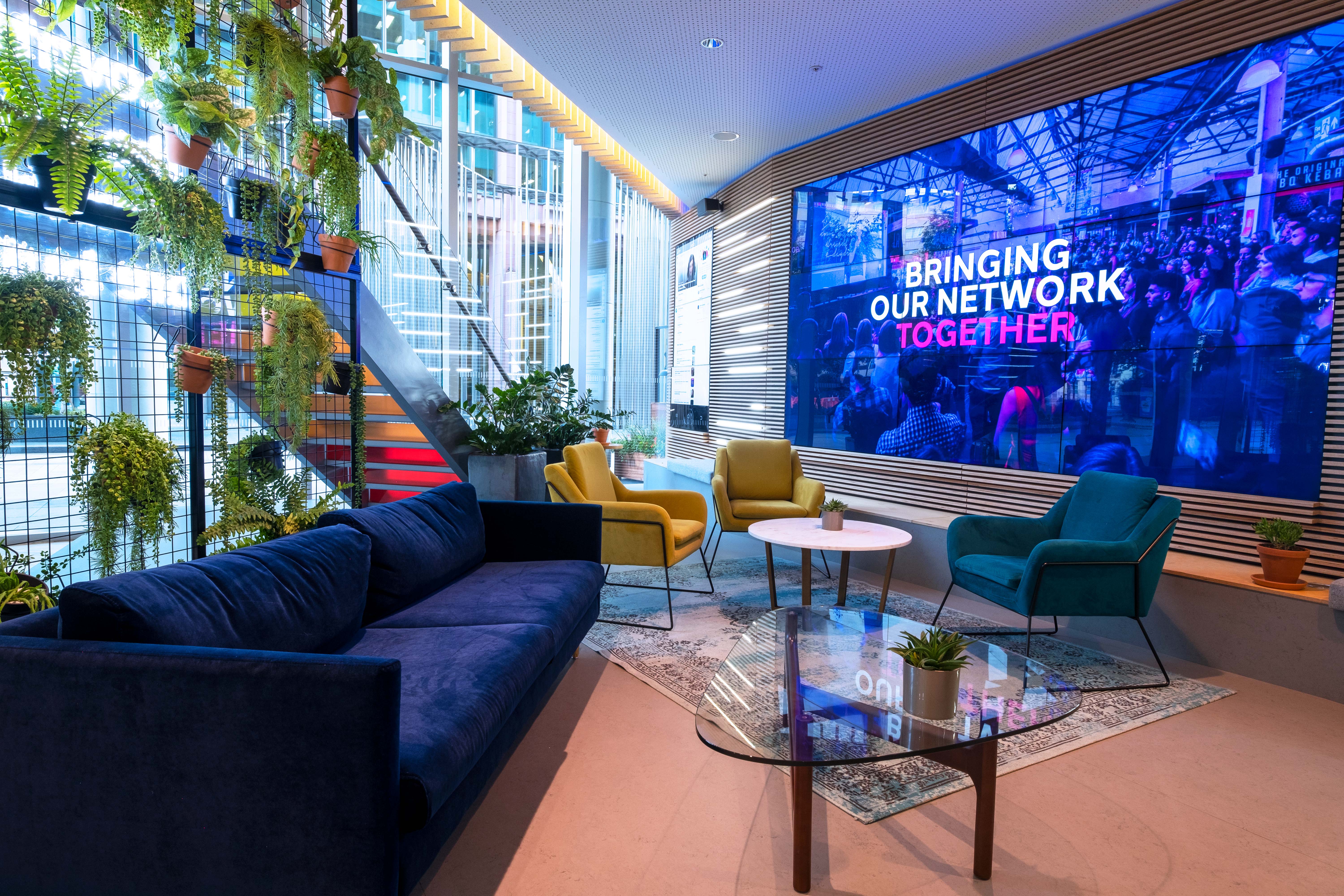 Article card header image