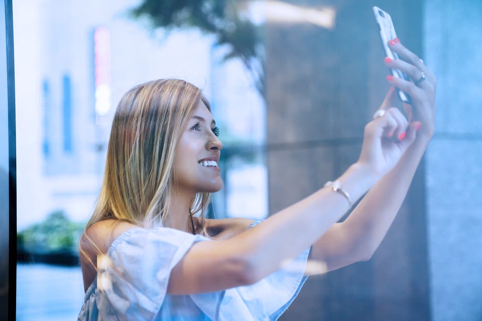 Article card header image