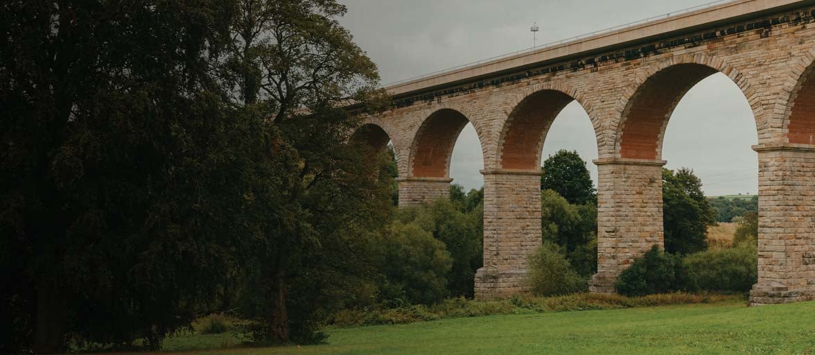 Landscape photo of a bridge in Bishop Auckland.