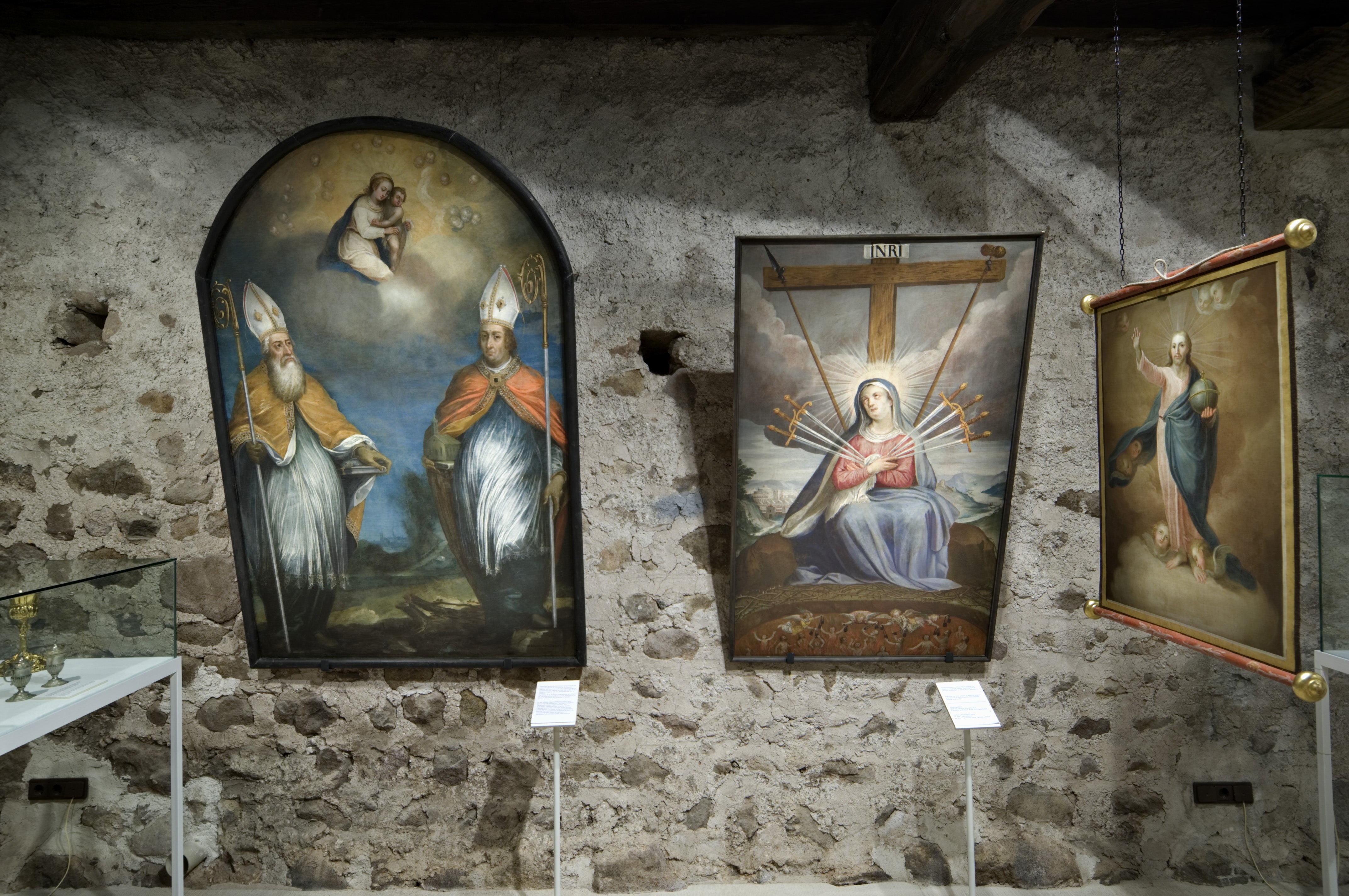 Museo territoriale di Nova Ponente, interno. Foto Ludwig Thalheimer