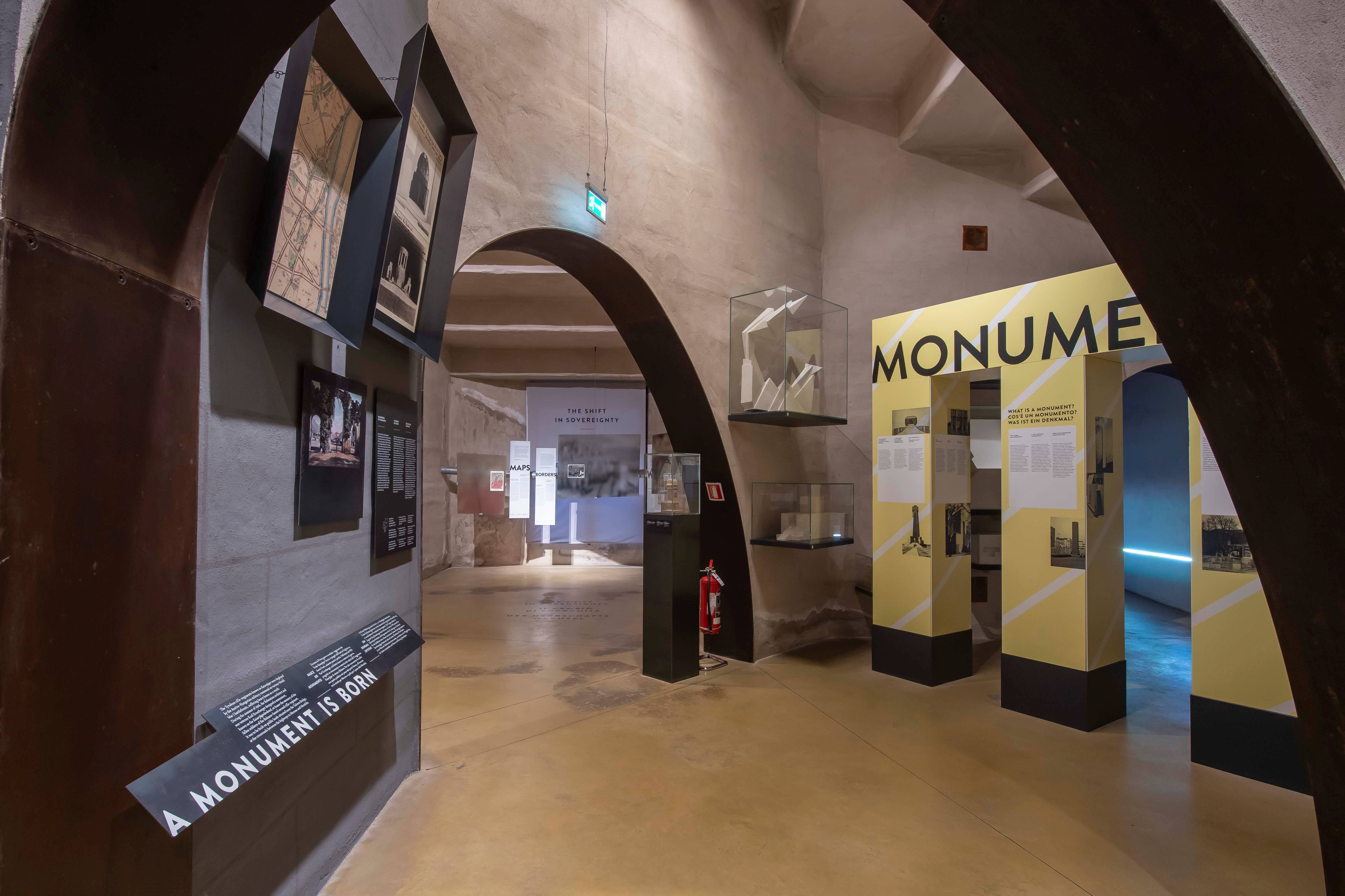 Percorso espositivo nel Monumento alla Vittoria. Foto Seehauser