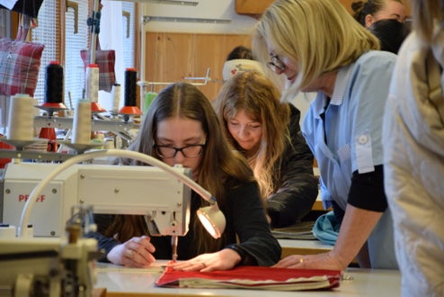 Betriebsbesichtigung Inama Dekor. Foto: FS Tisens