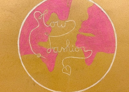 Slow Fashion Logo zum Projekt. Foto: Susanne Barta