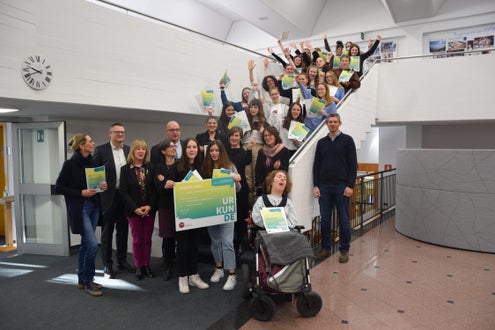 Preisverleihung Wettbewerb politische Bildung 2. Klasse. Foto: FS Tisens