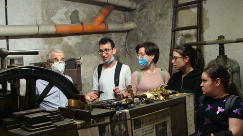Schmuckwerkstatt,laboratorio per metalli stile fiorentino. Foto: FS Tisens