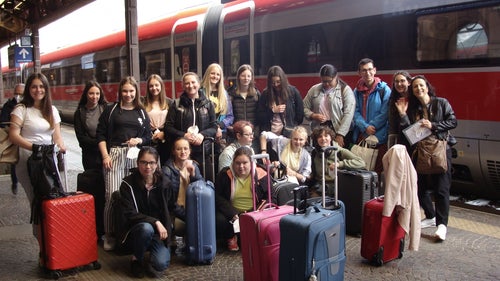 3. Klasse Florenz mit Immacolata Esposito. Foto: FS Tisens