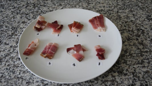 Speckverkostung 2.Klasse. Foto: FS Tisens