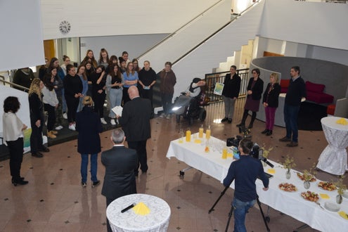 Preisverleihung Wettbewerb politische Bildung 2. Klasse. Foto: FS Tisens