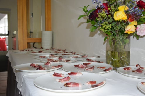 Speckverkostung 2.Klasse. Foto: FS Tisens