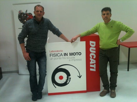 Laboratorio di fisica in moto