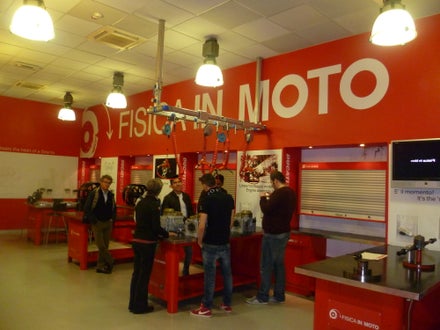 Laboratorio di fisica in moto