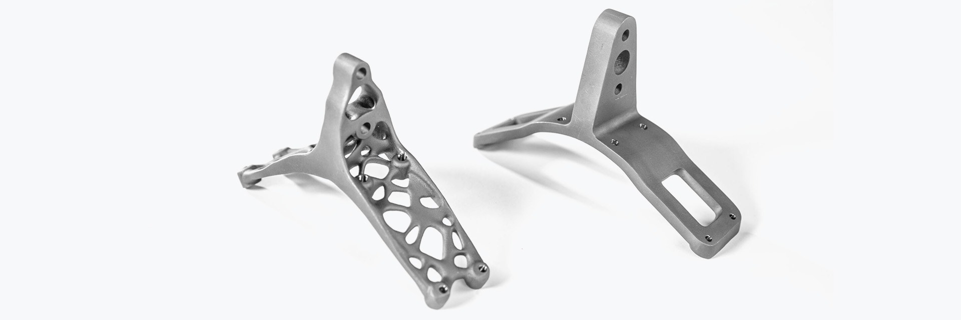 Side-by-side comparison of a low-resolution 3D print and a high-resolution professionally 3D printed part