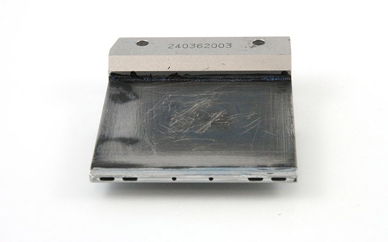 Pinza de succión fabricada con métodos convencionales