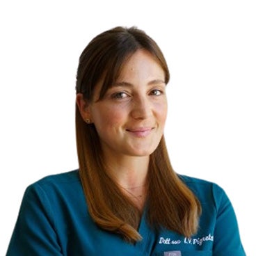 Headshot of Dr. Laura Viola Pignataro