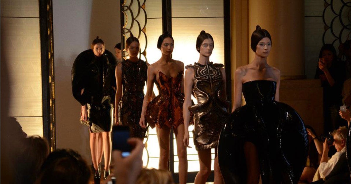 hybrid fashion dresses Technology adds an incredible advantage to fashion design"