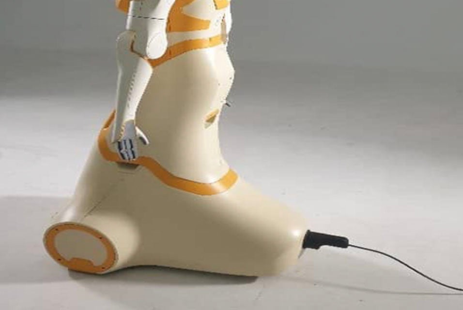 Photo showing the power connection at the back of ARI