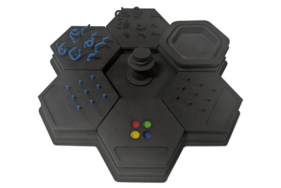 Prototype de carte de formation modulaire imprimée en 3D par MMI