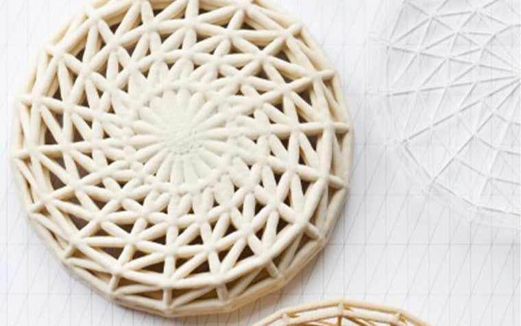 3D-printed stoneware with a woven design
