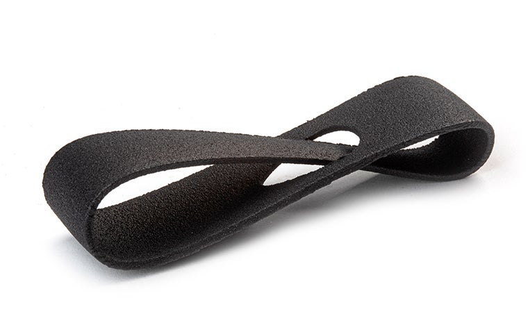Matte Musterschlaufe, 3D-gedruckt in PA-GF und schwarz eingefärbt.