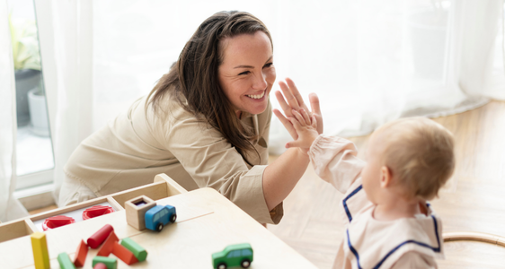 Frühförderung (Quelle: Freepik)