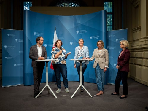 Pressekonferenz Basispunkt (Foto: LPA/Fabio Brucculeri)