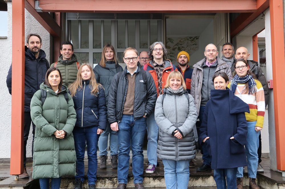 Fig. 1: Il team del progetto “MOC” presso il Centro di Sperimentazione Laimburg: © Laimburg Research Centre/Julia Rizzo
