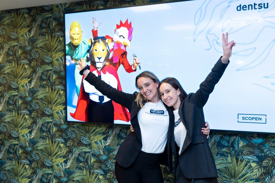 Article card header image