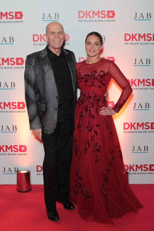 DKMS Big Love Gala Paints London Town Red DKMS