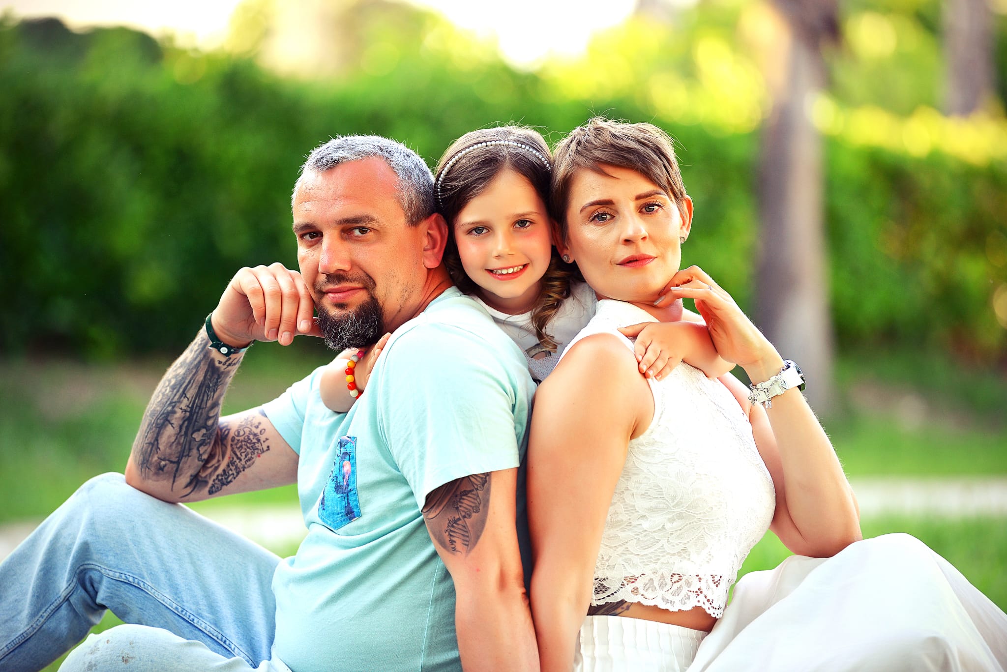 Mia with her parents