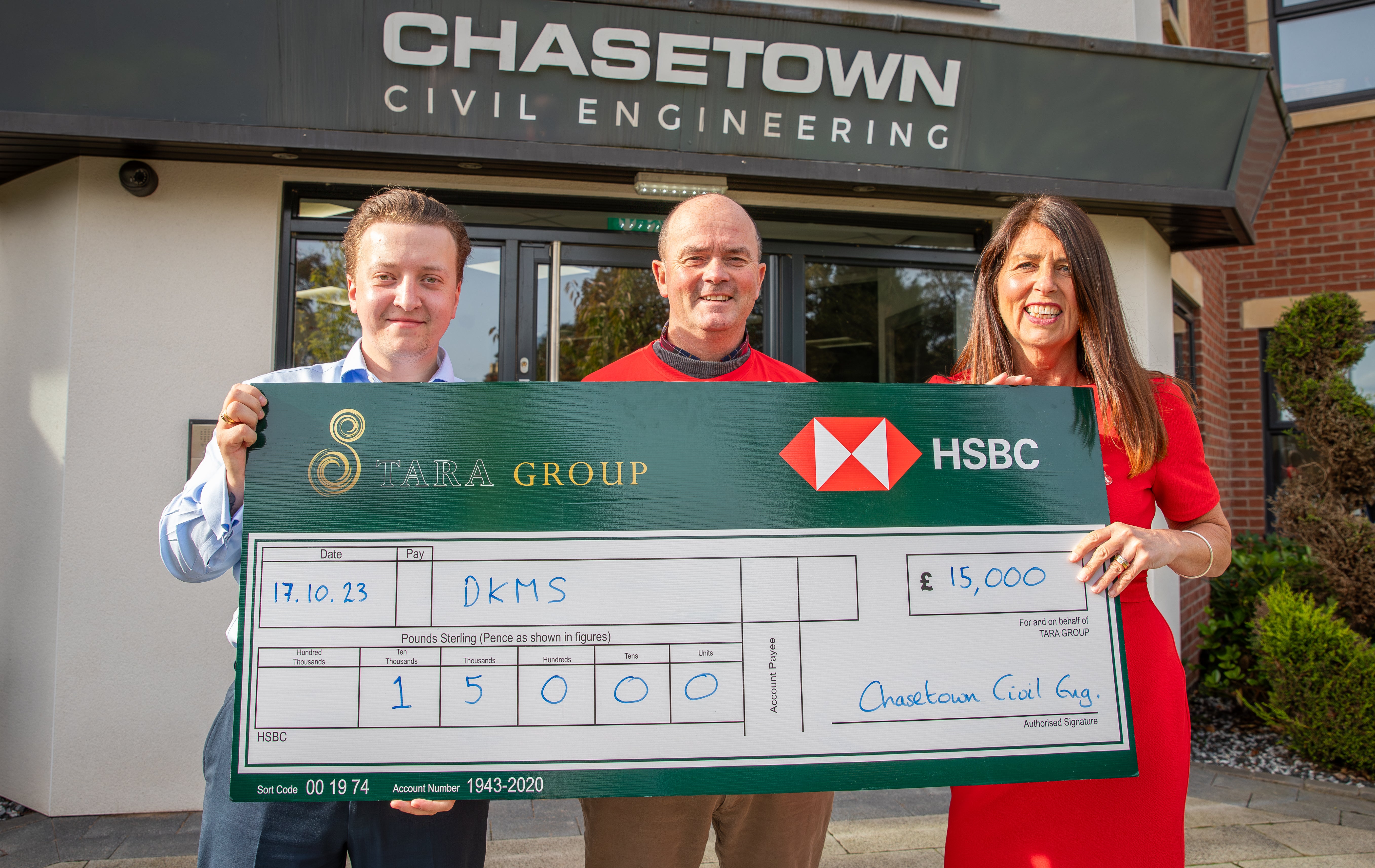 (L-R) Callum Bourke (Assistant Quantity Surveyor at Chasetown Civil Engineering), Euan Grant (Managing Director at Chasetown Civil Engineering), Louise Clague (Donor Recruitment Manager at DKMS) 