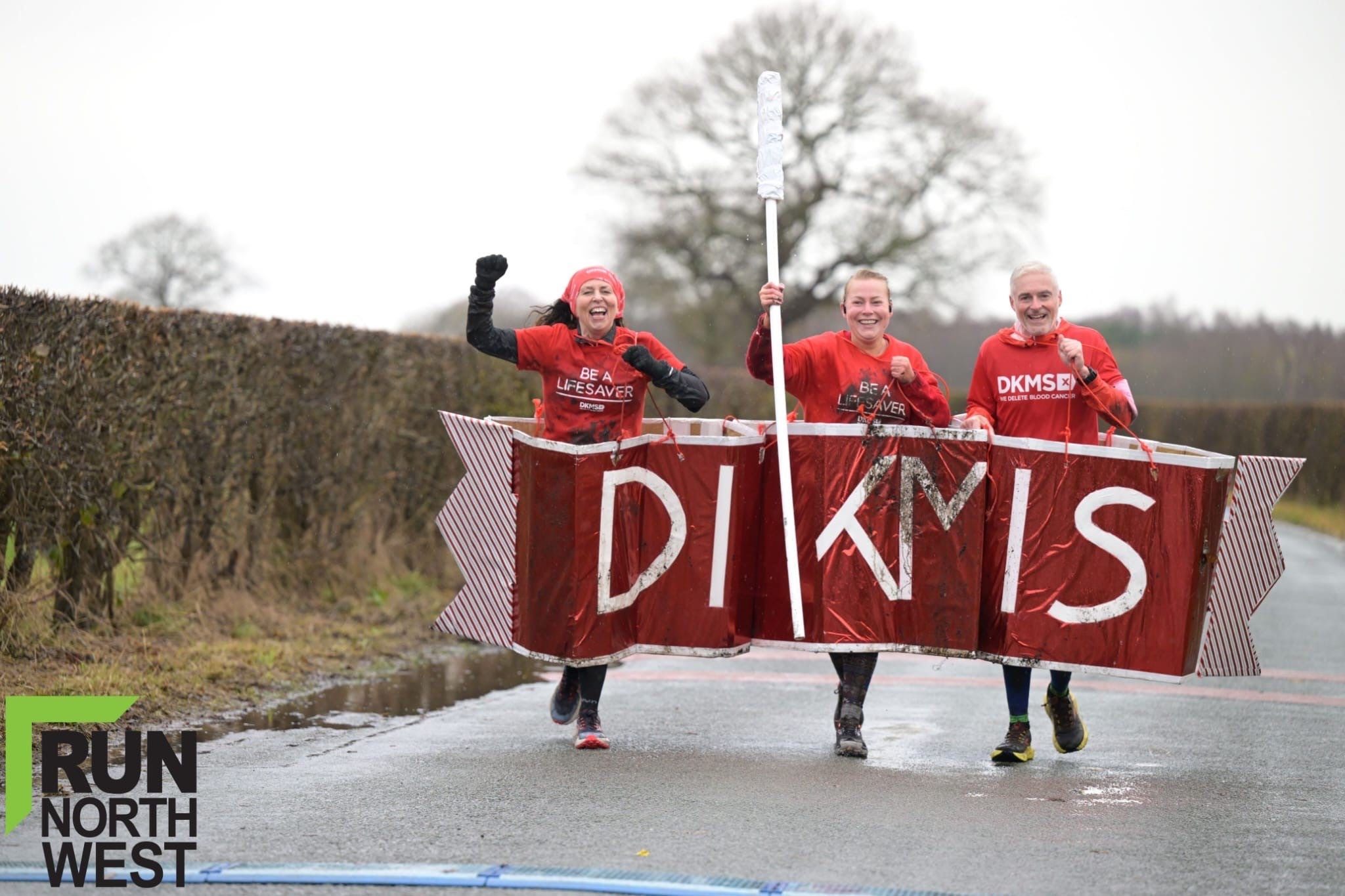 #teamclague running along a country lane