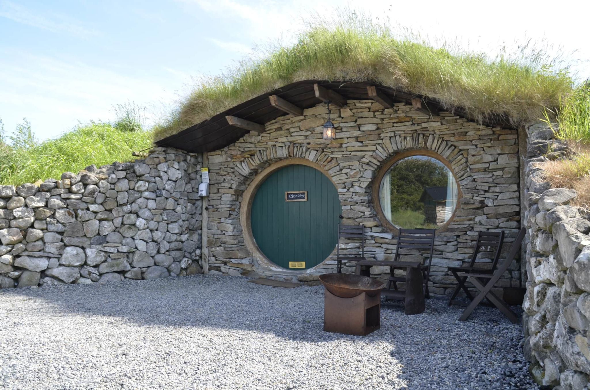 Front view with green door