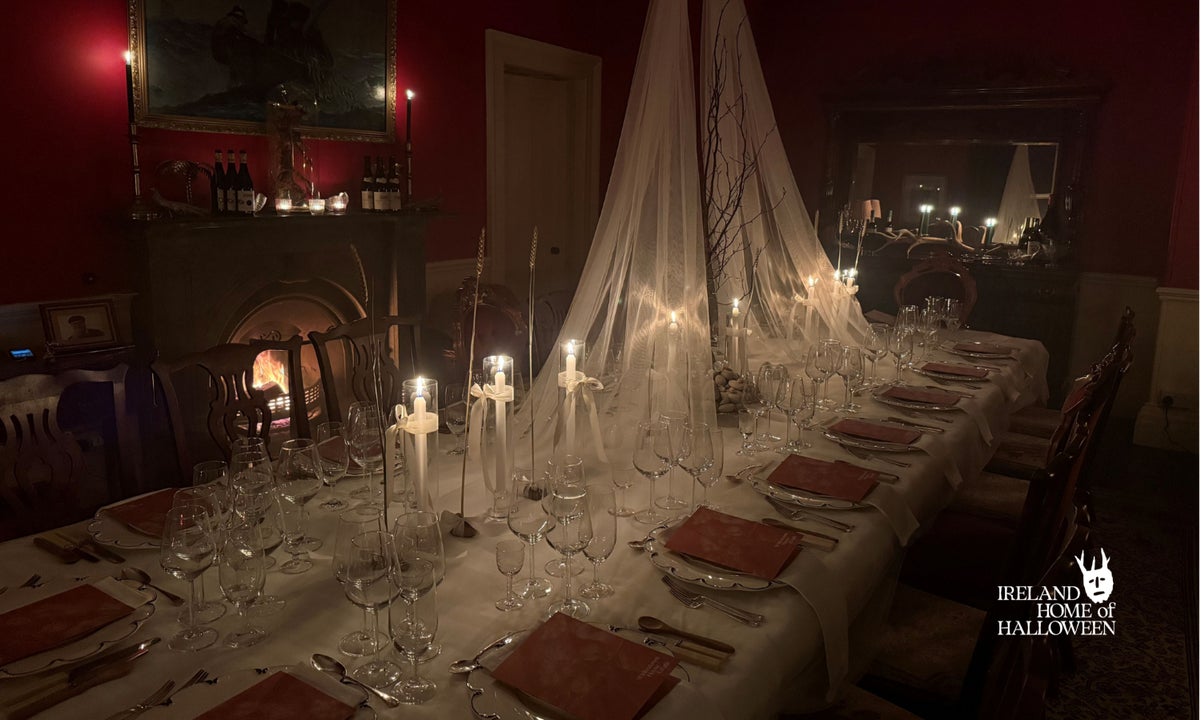 The samhain table at Whitestown House