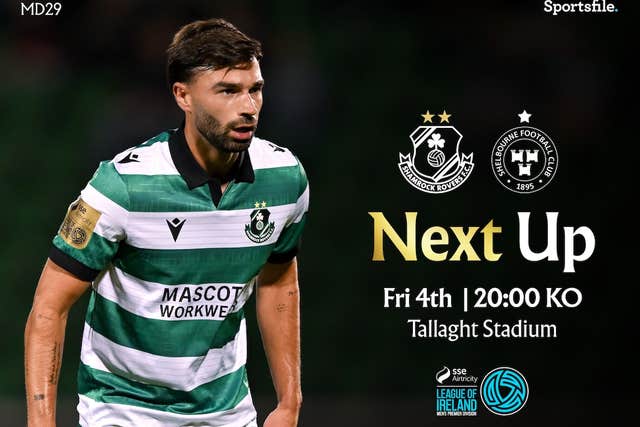 在 Tallaght 体育场看 Shamrock Rovers 对阵 Shelbourne 足球赛的活动图片