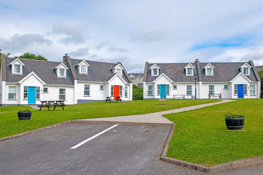 Stay with Dingle Harbour Cottages